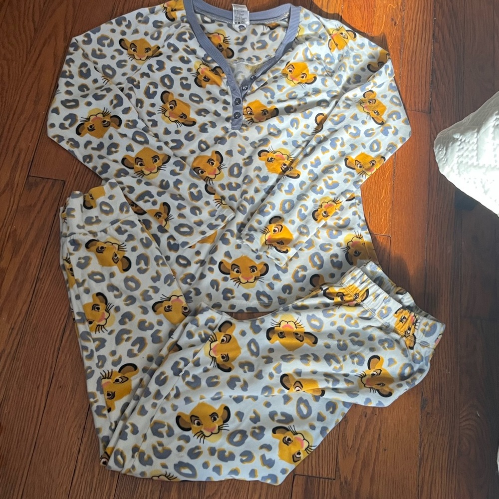 Disney girls The Lion King pajama set